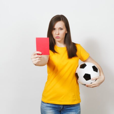 Roja y Gana en Betsson: apuesta gratis de $5.000 cada vez que hay tarjeta roja